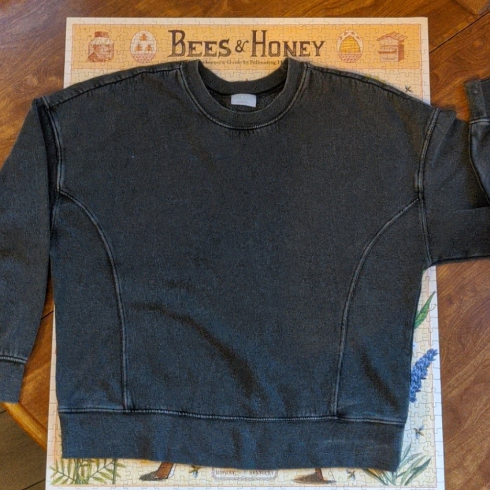 ABOUND Faded Grey Crew Neck